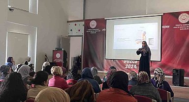 Meme kanseri ile ilgili bilgilendirme yapıldı