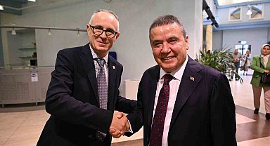 Muhittin Böcek Cittaslow Uluslararası Genel Başkan Yardımcılığına seçildi