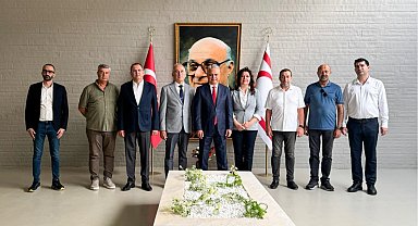 Muratpaşa Belediye Başkanı'ndan KKTC'de çarpıcı mesajlar