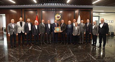 Murzioğlu: "Şehrimizde bir tuğla üzerine bir tane daha koyan herkese müteşekkiriz"