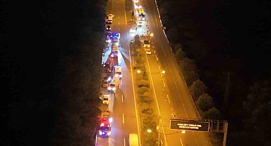 Ordu'da iş makinesi ile otomobil çarpıştı: 1'i çocuk 3 yaralı