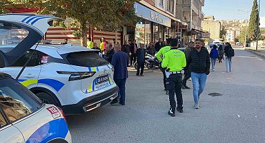 Otomobil ile motosiklet çarpıştı: 2 yaralı