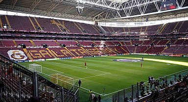 RAMS Park'ta 15. Galatasaray - Beşiktaş derbisi