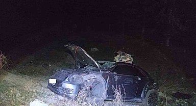 Şarampole giren otomobilde 5 kişi yaralandı
