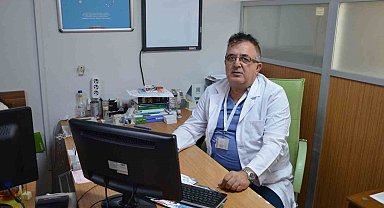 Sevilen doktor 18 ay için geldi 28 yıldır görev yapıyor