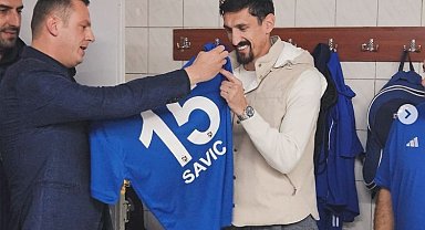 Stefan Savic'ten Buducnost Podgorica'ya ziyaret
