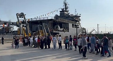 TCG Alemdar Kurtarma Gemisi Tekirdağ'da ziyarete açıldı