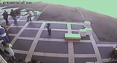 Terminalde otobüs beklerken silahlı saldırıya uğradı