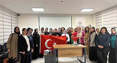 Tomarza'da 'Gençler için Gençlerleyiz' programı yapıldı