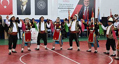 Tomarza'da Cumhuriyet Bayramı coşkusu