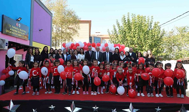 Turgutlulu minik öğrencilerde Cumhuriyet Bayramı heyecanı