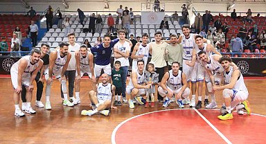 Türkiye Basketbol 2. Ligi: Kocaeli BŞB Kağıtspor: 58 - Göztepe: 54