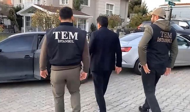 Tutuklanan Esenyurt Belediye Başkanı Ahmet Özer'in gözaltı alındığı anlar ortaya çıktı
