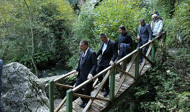 Vali Hacıbektaşoğlu, Çayır Mağarası'nda incelemelerde bulundu