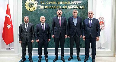 Vali Varol ve milletvekilleri Bakan Kurum ile bir araya geldi