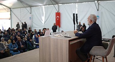 Yazar Yenişehirlioğlu: "Kayseri Kitap Fuarı her yıl güçlenerek devam ediyor"