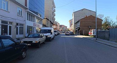 2 caddeye otopark yasağı getirildi