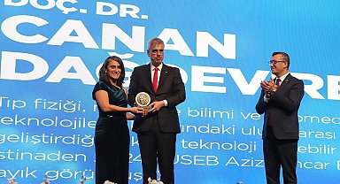 2024 TÜSEB Aziz Sancar Bilim Ödülü Doç. Dr. Canan Dağdeviren'in oldu
