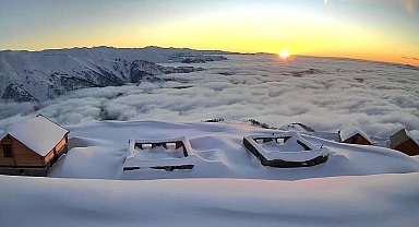 3 bin metre yükseklikteki Büyük Yayla'dan kar manzaraları