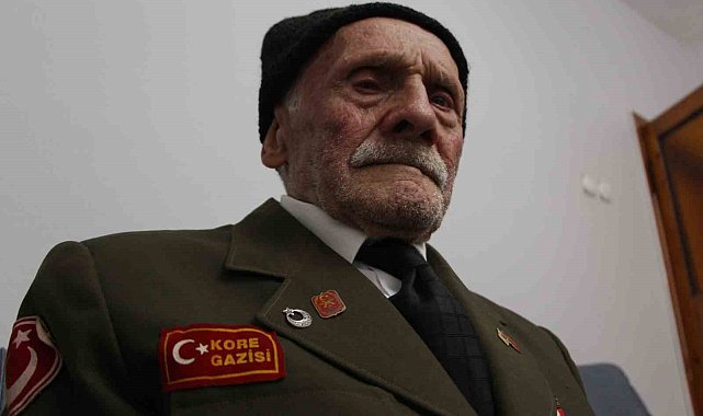 97 yaşındaki Kore Gazisi Pirağa Uzun, ilk kez Anıtkabir'i ziyaret etti, Cumhurbaşkanı ile görüştü