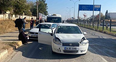 Adıyaman'da 4 araç bir birine girdi