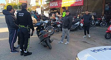 Afacanların düzenekli plakayla motosiklet turu polise takıldı