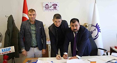 Afyonspor, Ahmet Cemalettin Cengiz ile el sıkıştı