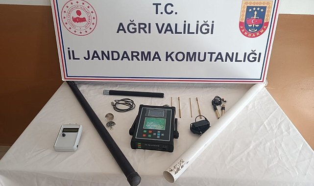 Ağrı'da kaçak kazı yapan şahıslar yakalandı