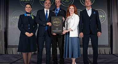 Ajet ilk uluslararası ödülünü aldı