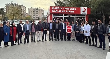 AK Parti Mardin'den kan bağışı