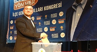AK Parti Tavşanlı İlçe Gençlik Kolları Başkanlığı'nda kongre heyecanı