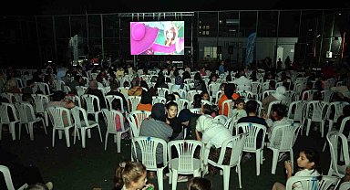 Akdeniz Belediyesinden çocuklara tatil hediyesi