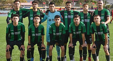 Akhisarspor maçlara çıkamaz hale geldi