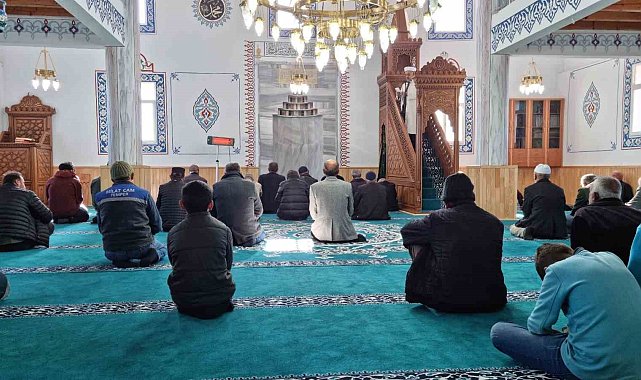 Akkoyunlu Kutlubey Camii onarılarak ibadete açıldı