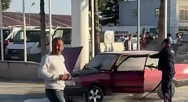 Alev alan Fiat Tofaş'ın sürücüsü son anda ölümden döndü