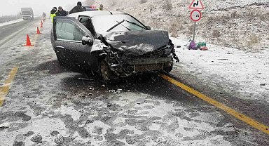 Ardahan'da kar ve sis kazayı beraberinde getirdi: 8 yaralı