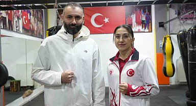 Asuman Çığlıoğlu: "Türkiye'ye Avrupa şampiyonluğunu getireceğime inanıyorum"