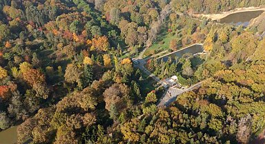 Atatürk Arboretumu'ndaki kartpostallık sonbahar manzarası havadan görüntülendi