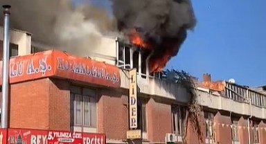 Ayakkabı üretim atölyesinde korkutan yangın
