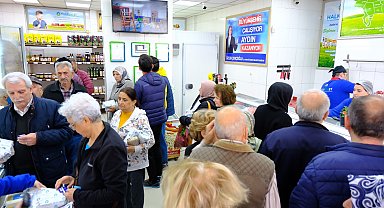 Aydın'da 107 bin vatandaş Büyükşehir Belediyesi 'emekli kart' kullanıyor