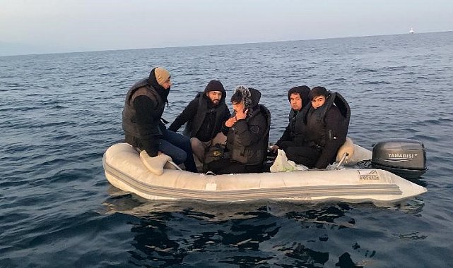Aydın'da 5 düzensiz göçmen kurtarıldı