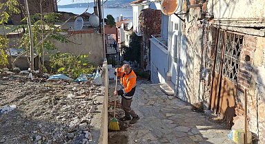Ayvalık'ta tarihi kent sokaklarına dip bucak temizlik