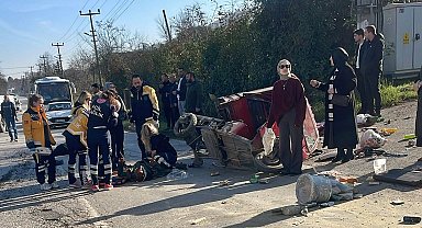 Baba ile oğlu ayıran kazanın ardından olay yerinden kaçan kamyonet sürücüsü tutuklandı