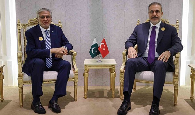 Bakan Fidan, Pakistanlı mevkidaşı İshak Dar ile görüştü