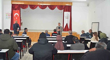 Baklagil Yem Bitkileri Kursu'nu başarı ile tamamlayanlar sertifikalarını aldı