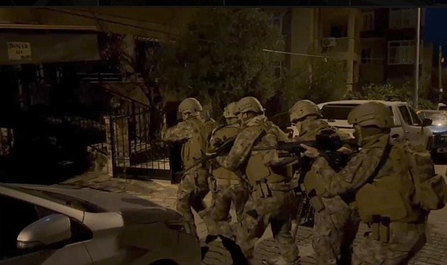 Balıkesir'de polisin suç örgütüne yönelik operasyonunda 15 kişi tutuklandı