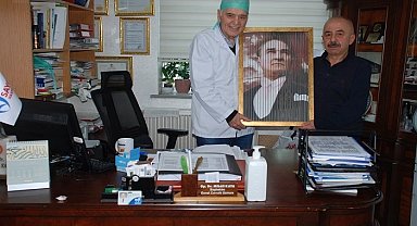 Başhekim Kaya'ya anlamlı ziyaret