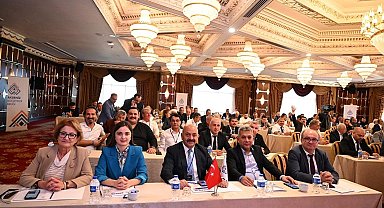 Başkan Çelik, Akdeniz Belediyeler Birliği Meclis Toplantısına katıldı
