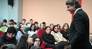 Başkan Kocaman anlattı, öğrenciler dinledi