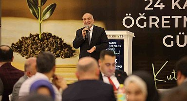 Başkan Sandıkçı'dan öğretmenlere Çanakkale ziyareti ve laptop